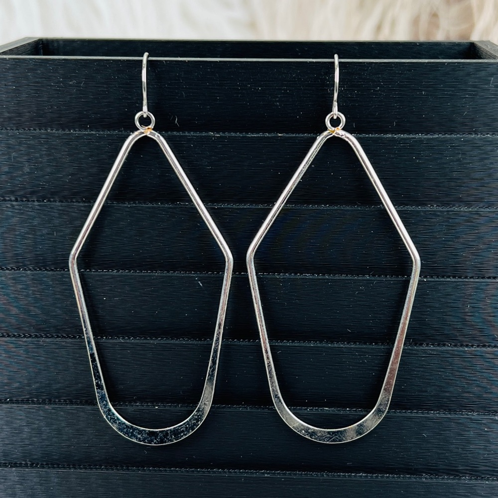 Pretty Simplistic Silvertone Long Costume Pierced… - image 1